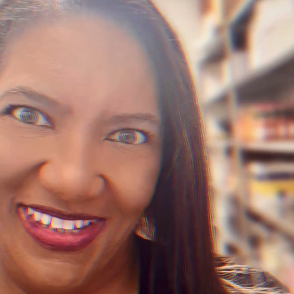 Meet your Posher, Sabrina